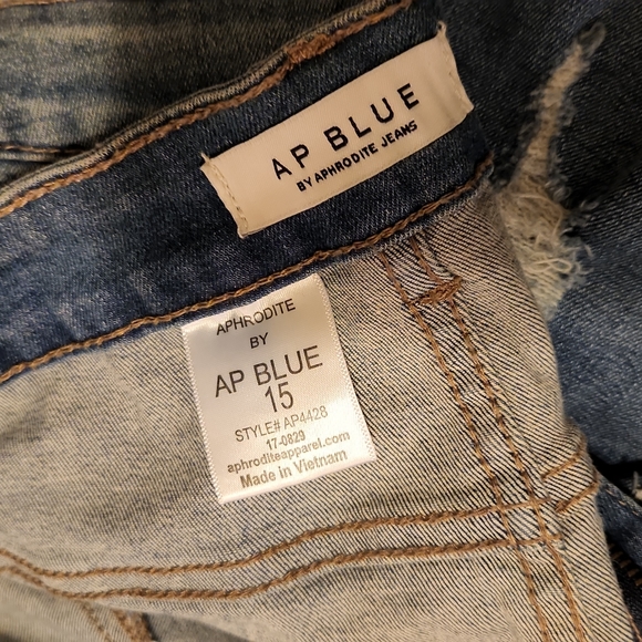 Distressed light denim skinny jeans - Picture 6 of 7